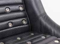 Preview: FK Oldtimersitze Classic 1 Vollschalensitze Set Kunstleder schwarz mit Kopfstütze inkl. Laufschienen Preview: FK Oldtimersitze Classic 1 Vollschalensitze Set Kunstleder schwarz mit Kopfstütze inkl. Laufschienen