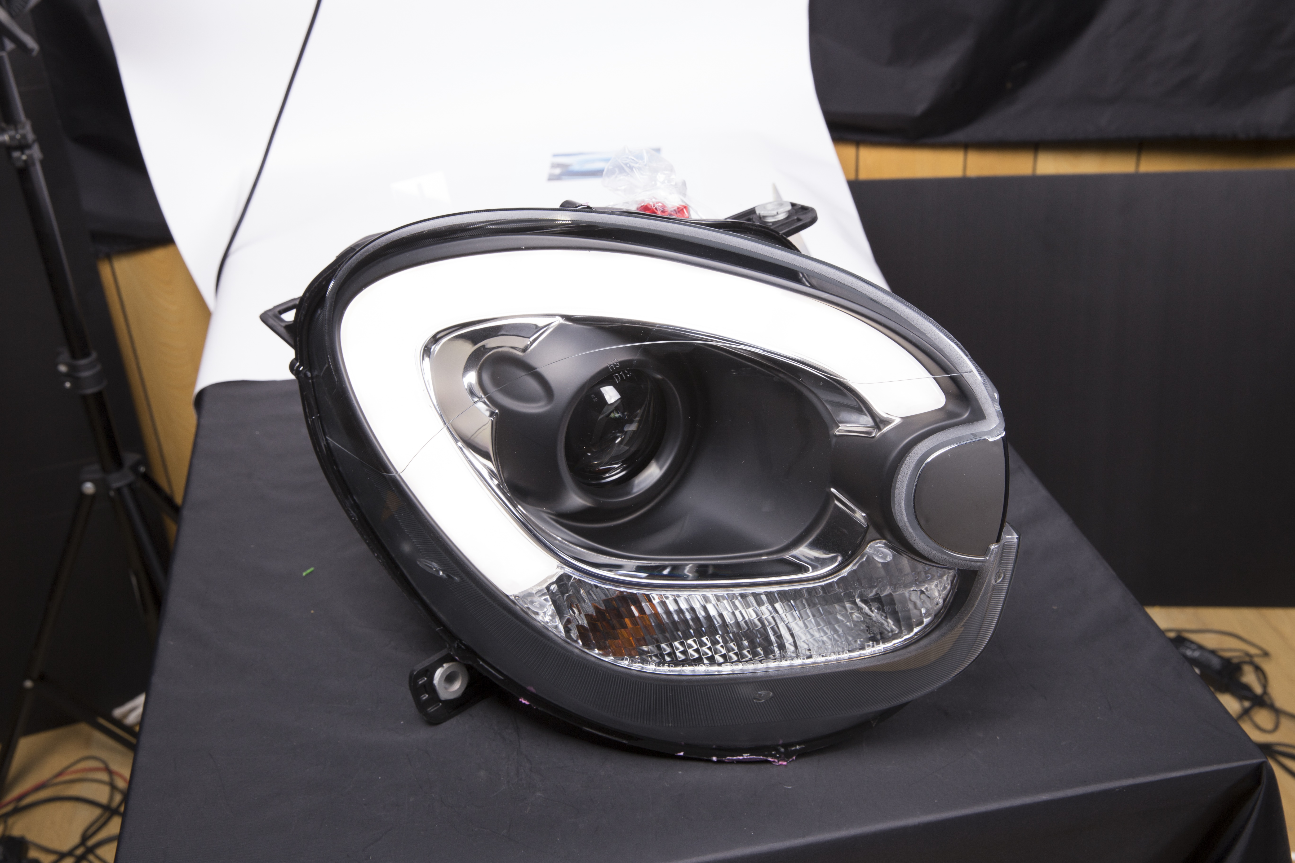 headlights Xenon Daylight LED DRL look Mini Countryman R60 year 1017